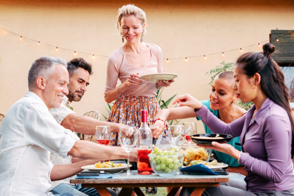 Colington Harbour’s Culinary Treasures: An Insiders’ Guide to Dining in Kill Devil Hills’ Hidden Gem